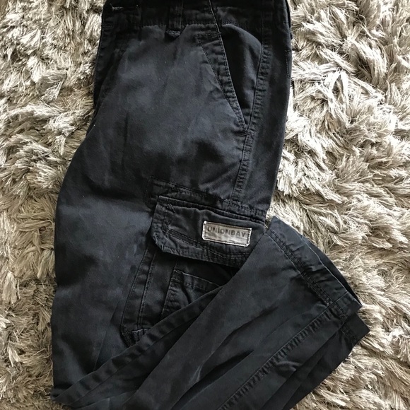 unionbay black cargo pants